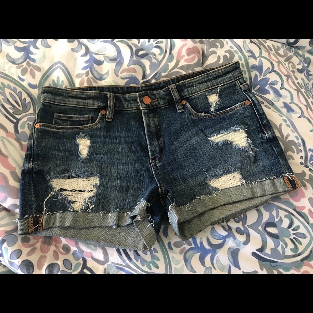 BLANKNYC Destroyed Denim shorts